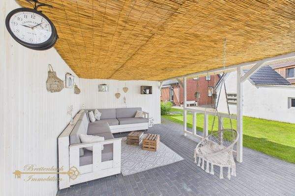 Überdachte Terrasse