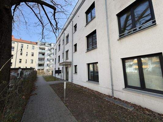 Blick zum Hauseingang