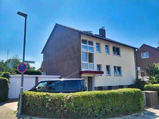 Seitenansicht / Hauseingang