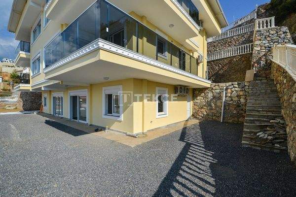 Sea-View Duplex Apartment in Alanya Kargıcak