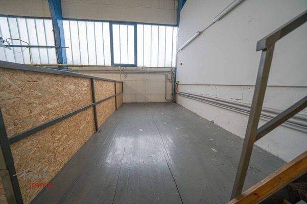 Aufgang Büro Zwichenpotest