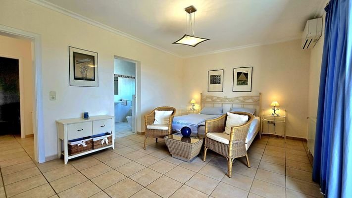 room-15883-y3qv4.jpg
