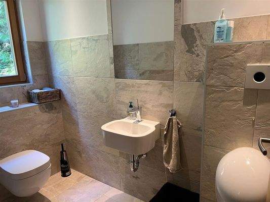 f810fe32-bd97-4611-9f51-7ea9546effbe