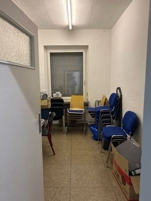 4f8070eb-5bee-4fab-a08f-28ff046b940e