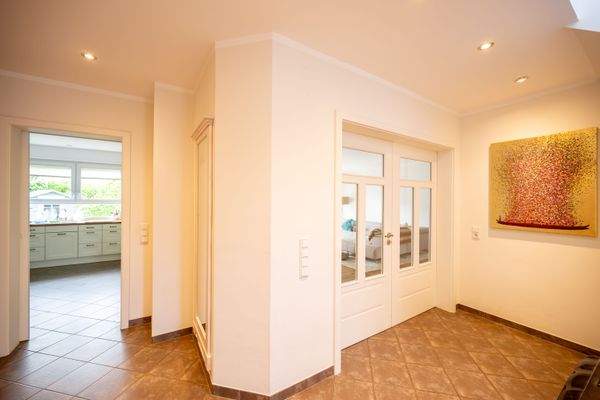 Hell und einladender Eingangsbereich