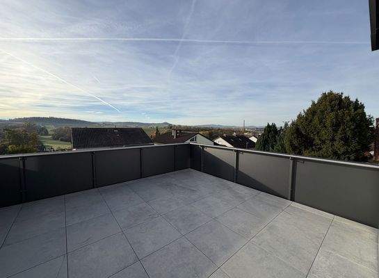 Terrasse mit Otzbergblick
