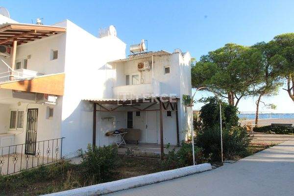 Seafront Investment Villa in a Complex in Manavgat Antalya
