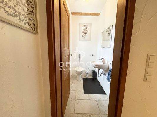 Gleich Links im Eingangsbereich, die Gäste Toilette