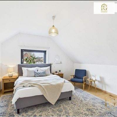Schlafzimmer 2 OG KI
