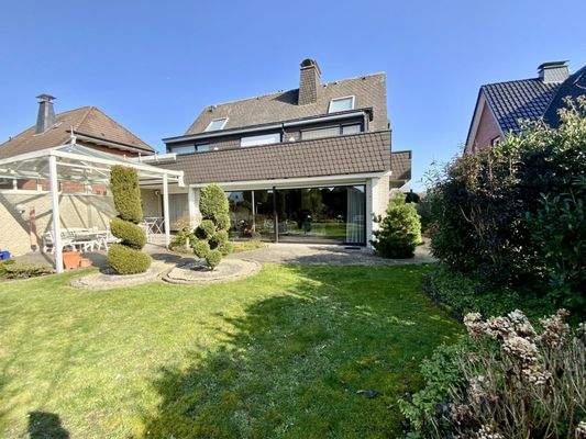 Hausansicht Gartenseite