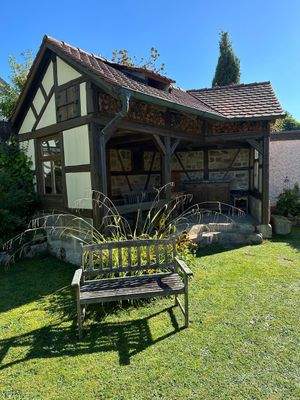 Fachwerk-Gartenhäuschen