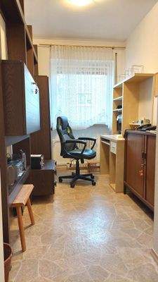 kleines Büro, ehemals Küche