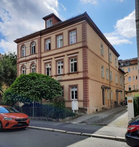 2-Raum-Erdgeschosswohnung Nähe Bauhausuniversität zu verkaufen