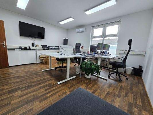 Arbeits- / Gewerberaum für div. Nutzungen