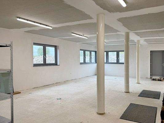 Lager-/Produktionsfläche
