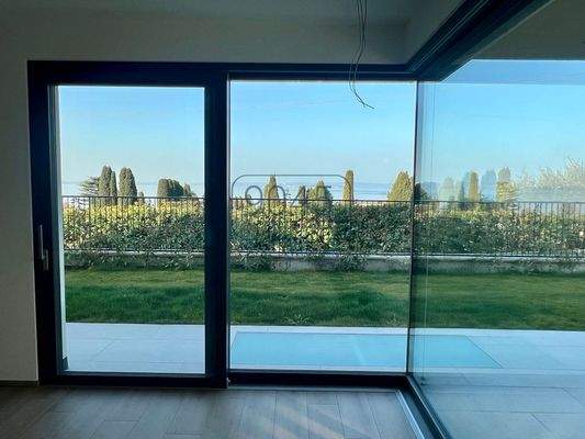 Exklusive Neubauvilla in Lazise – Moderne Eleganz in ruhiger Lage, nur 500 m vom Seeufer