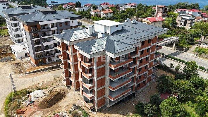 Sea-View Apartments near Arterial Road in Besikduzu Trabzon