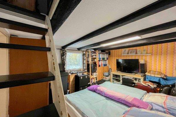 Schlafzimmer 1. OG (2)