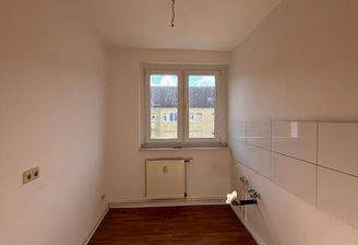 Leerer Raum mit Fenster