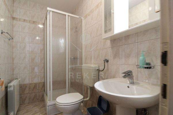 Jedes verfügt über sein eigenes Bad