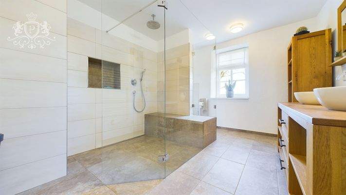 Wohneinheit 1 - EG Badezimmer