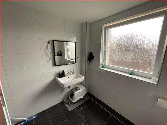 Bad im Dachgeschoss