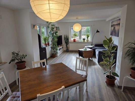 Eßzimmer-Wohnzimmer