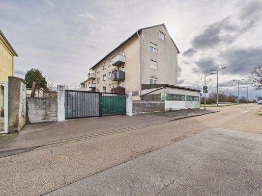 Ansicht Parkplatz Hinterseite