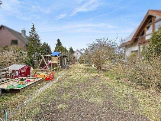 Grundstück von hinten