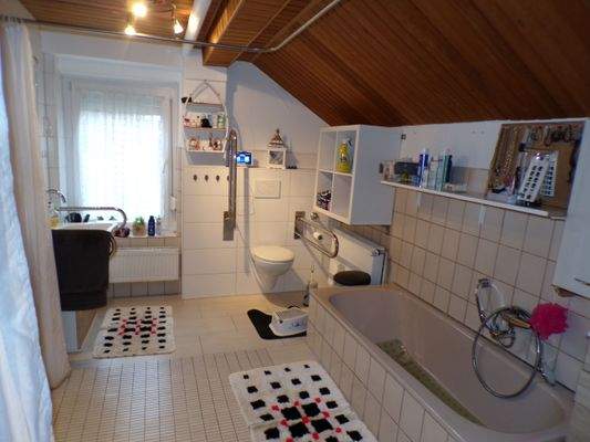 Badezimmer Hinte.JPG