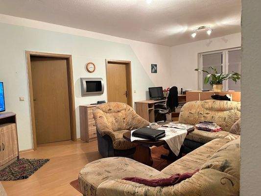 großes WZ mit Essbereich (1)