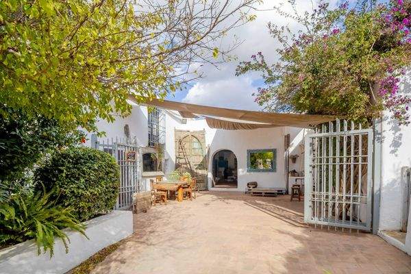 Eingangsbereich zum Gebäude