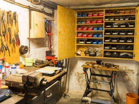Keller-Werkstatt 1201945.jpg