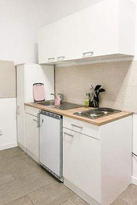 0006EG_Küchenzeile_Rechts 2 Zimmer Käthe Kollwitz 5 Forst