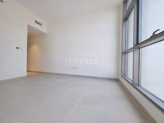 Ready-to-Move Luxury Apartment Near Park in Dubai Hills Estate
