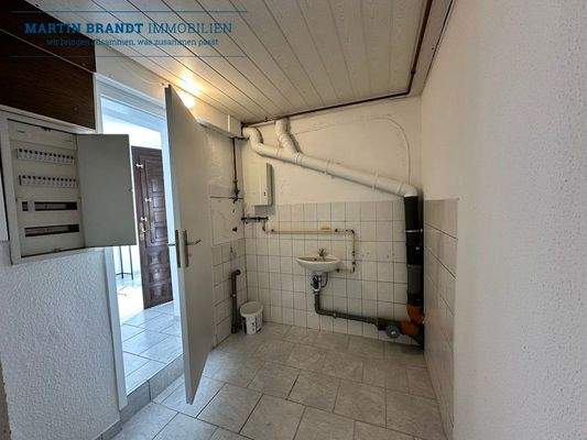 Waschküche / Waschmaschinenanschluss