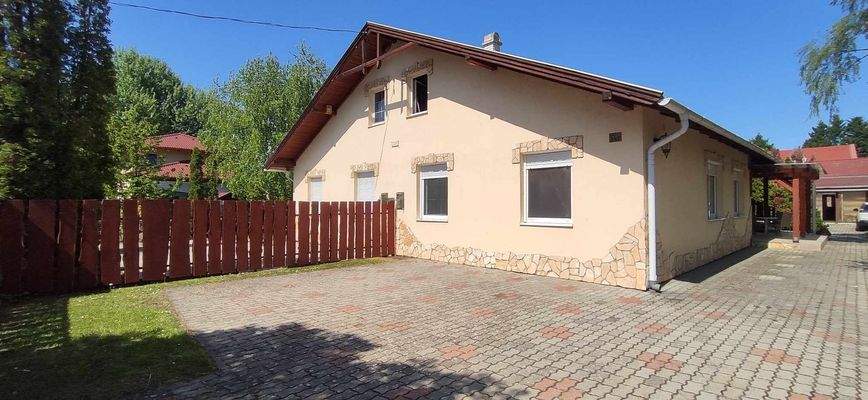 437797546_1359849244682053_2435851949477098996_n.j