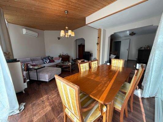 Wohn- und Essbereich