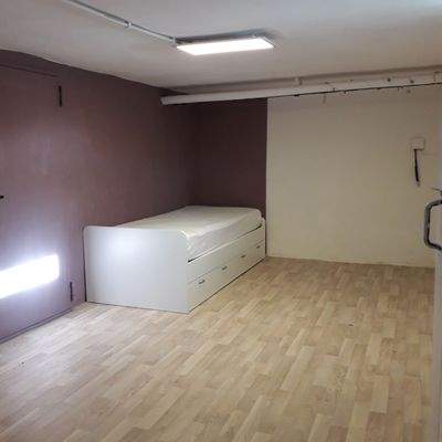 Renoviertes Gästezimmer im Vollkeller