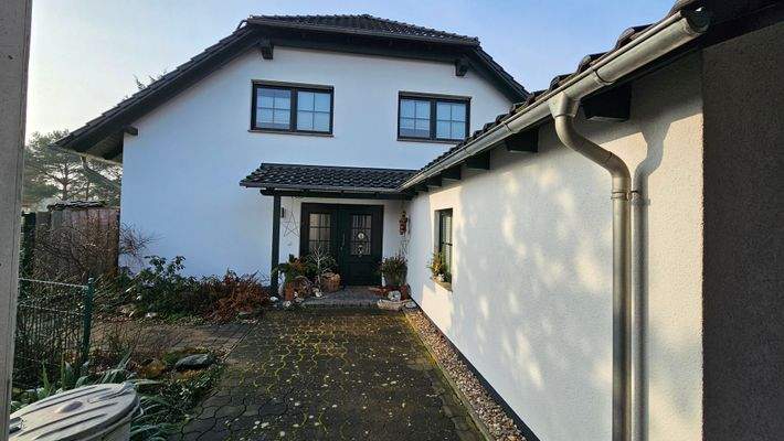 Hauseingang vorn.jpg