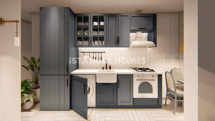 Furnished Ready to Move Building Near the Sea in Fatih Balat