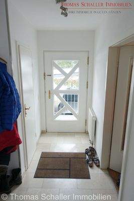 Eingangsbereich mit Gardeobe