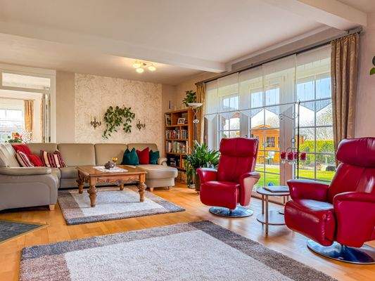 5. 60m² Wohnbereich.jpg