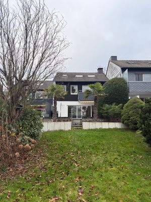 Hausrückseite u. Garten