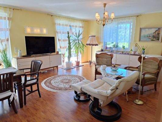 Haus rechts - Zimmer EG