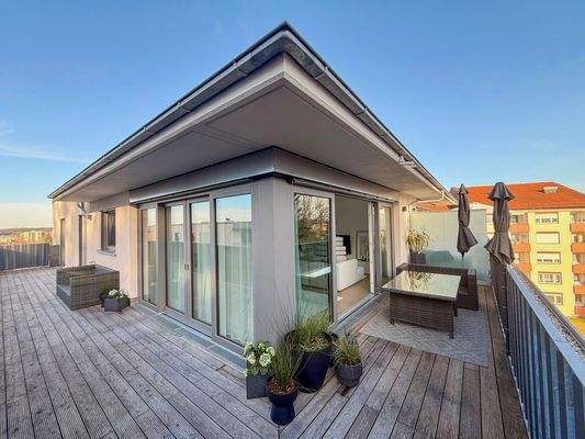XL Sonnenterrasse mit Panoramablick