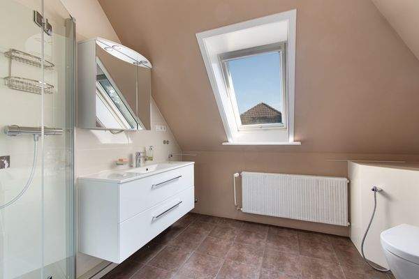 Einliegerwohnung-Badezimmer