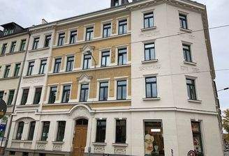 zum Verkauf stehende Ladeneinheit (EG rechts)