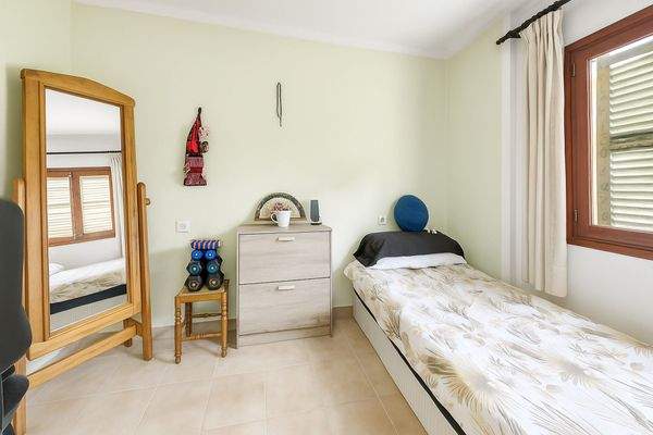 Erstes Schlafzimmer des Obergeschosses