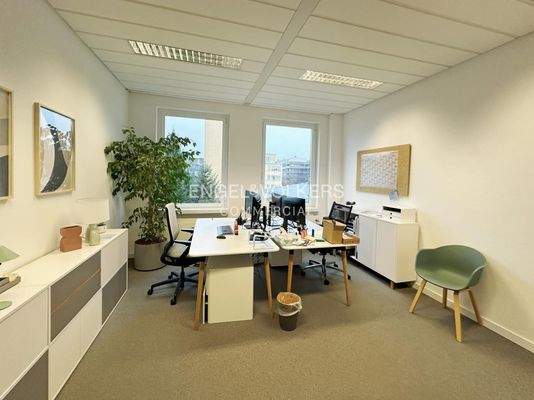 Büro im 4. OG (Hinterhaus)